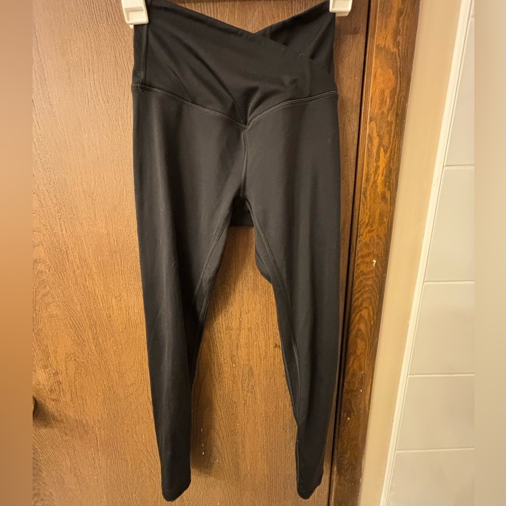 VS Crossover Leggings